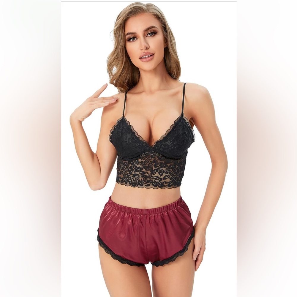 NWT No Label Size L Red Wine Floral Lace Cami and Shorts Set